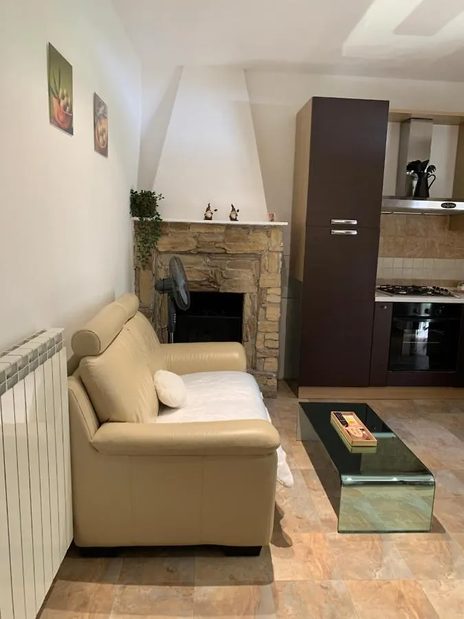 Galleno House Apartment