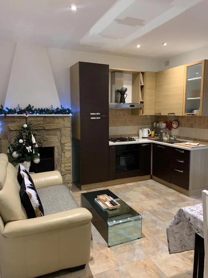 Galleno House Apartment