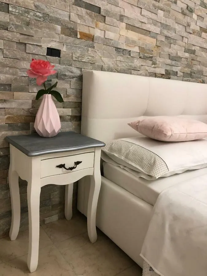 Galleno House Apartment 0*,  Italy